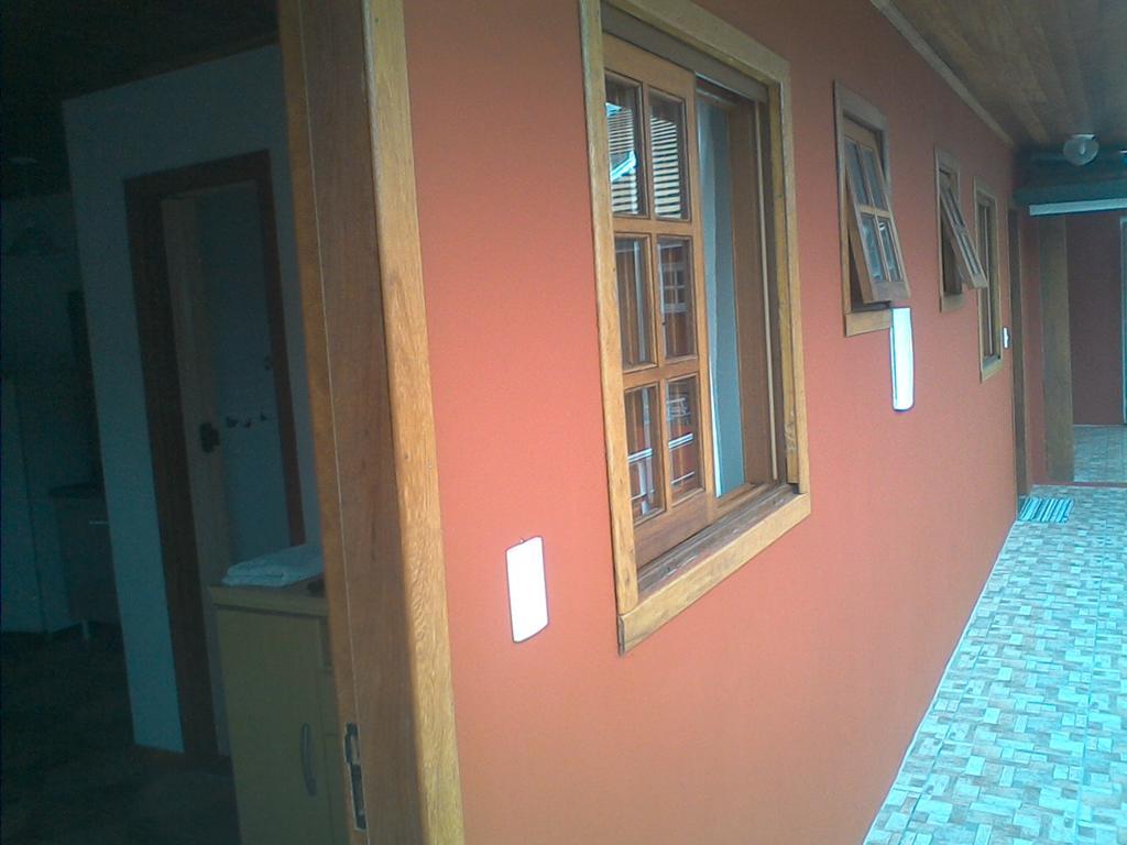 Estudio Dos Bonecos Canela Exterior photo